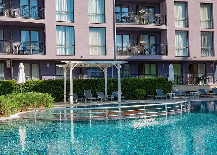 Rainbow 3 - Menada סאני ביץ'