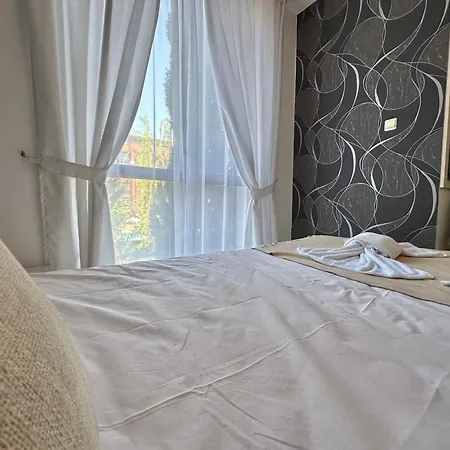 Rainbow 3 - Menada *