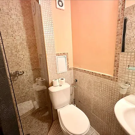 Rainbow 3 - Menada Slantchev Briag