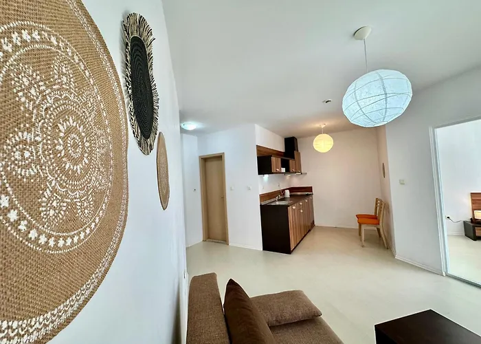 Rainbow 3 - Menada *