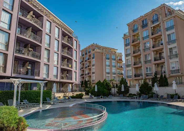 Rainbow 3 - Menada Apartamento